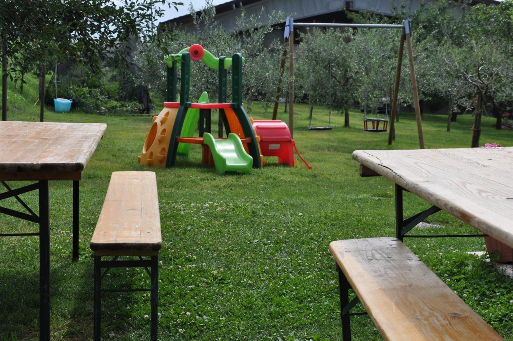 Agriturismo Corte Dei Fiori Caprino Veronese Exterior photo